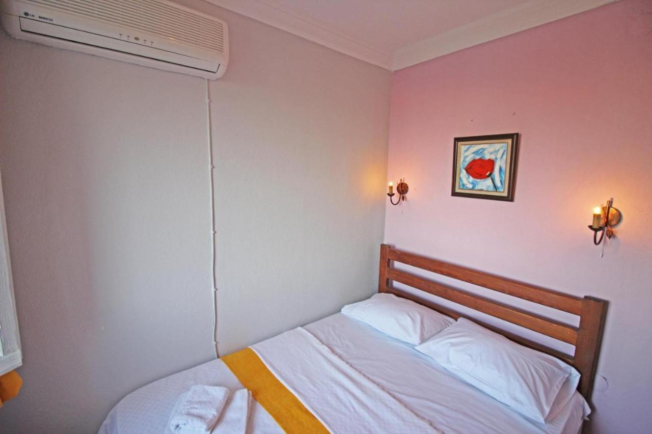 Eflatun Konuk Evi Hotel Чанаккале Екстериор снимка