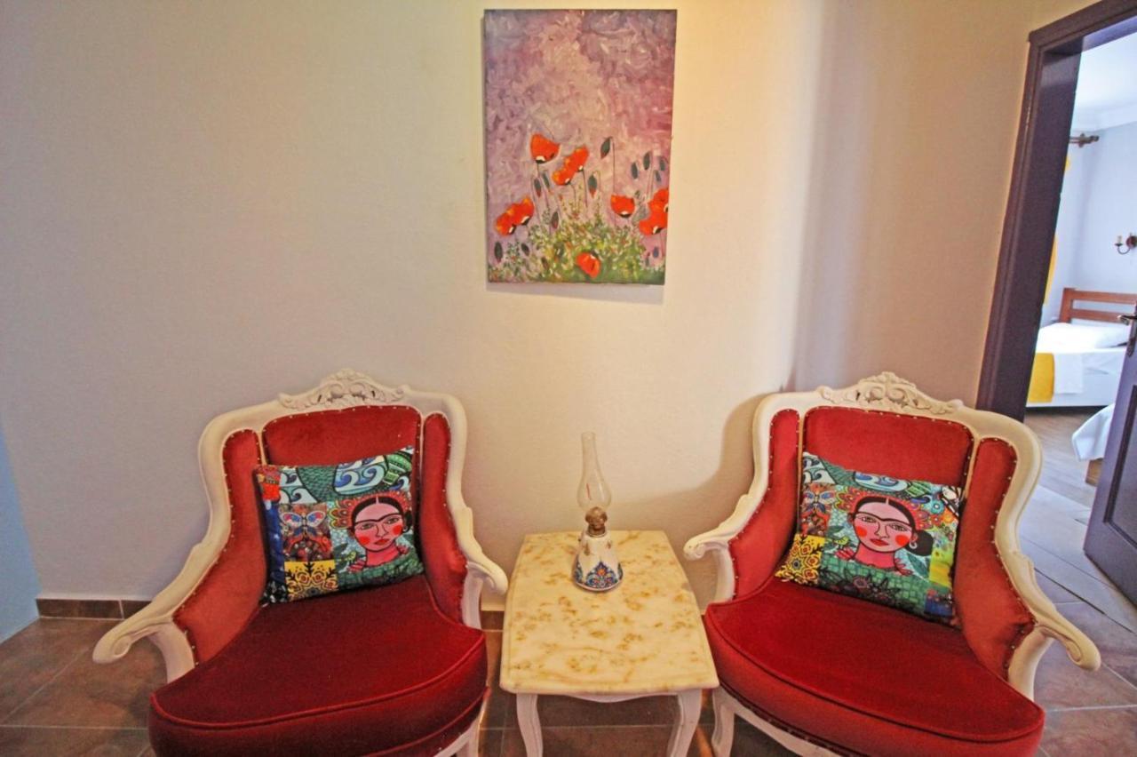 Eflatun Konuk Evi Hotel Чанаккале Екстериор снимка