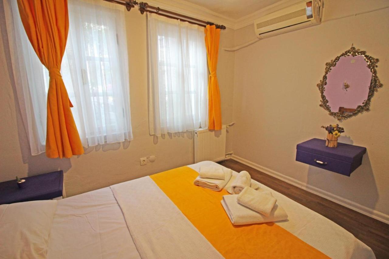 Eflatun Konuk Evi Hotel Чанаккале Екстериор снимка